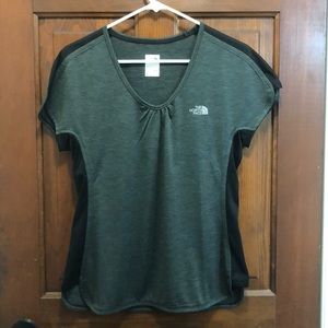 The North Face women’s shirt